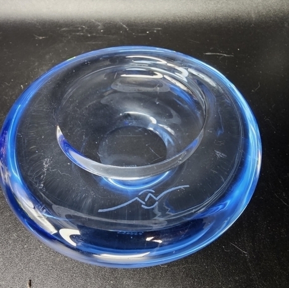 MCM blue Holmegaard "shell" bowl, signed - Picture 4 of 8